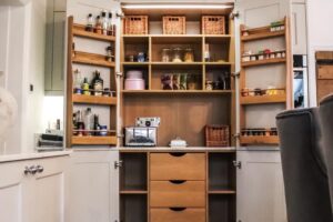 bespoke kitchen cabinets